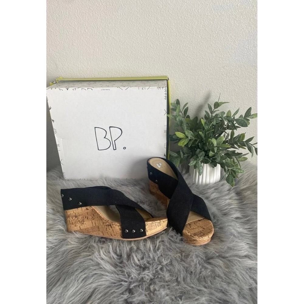 Bp tara-fab wedges size 7.5